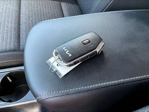 Used 2022 Kia Soul S FWD image 31