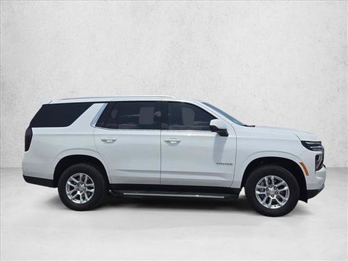 Used 2025 Chevrolet Tahoe LT AWD/4WD image 4