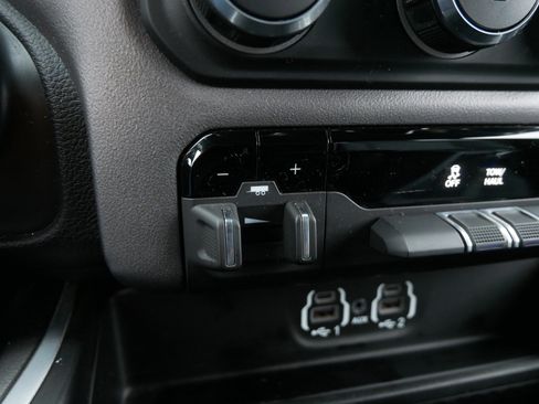 Certified 2021 RAM 3500 Big Horn w/ Level 1 Equipment Group image 31