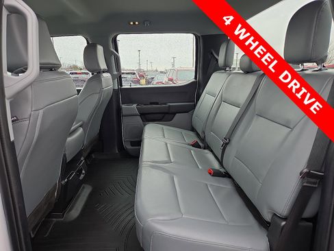 Used 2023 Ford F250 XL w/ XL Chrome Package image 9