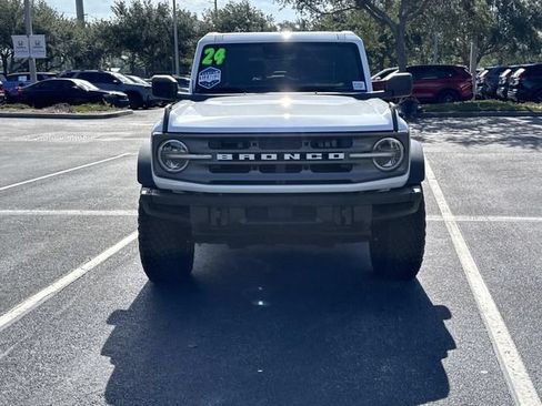 Used 2024 Ford Bronco Big Bend w/ Sasquatch Package AWD/4WD image 9