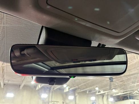 Used 2017 Toyota Highlander Limited Platinum image 22