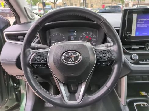 Used 2023 Toyota Corolla Cross LE w/ Moonroof Package AWD/4WD image 19