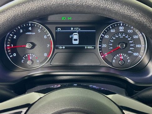 Certified 2023 Kia Forte LXS image 12