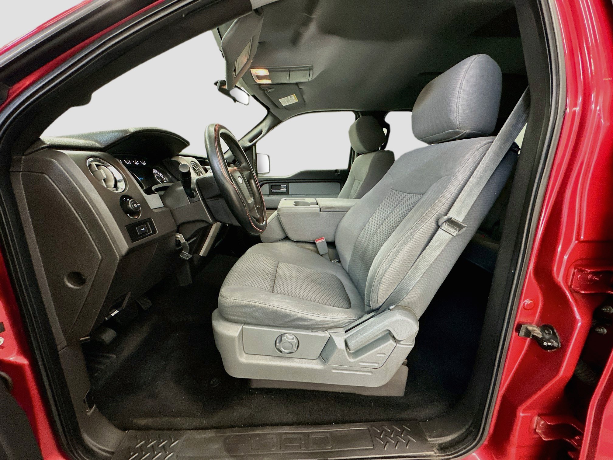 Used 2012 Ford F150 XLT AWD/4WD image 13
