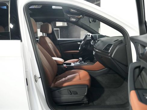 Used 2023 Audi Q5 2.0T Premium Plus w/ Premium Plus Package AWD/4WD image 34
