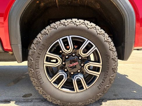 Used 2022 GMC Sierra 2500 AT4 w/ Gooseneck/5TH Wheel Package AWD/4WD image 10
