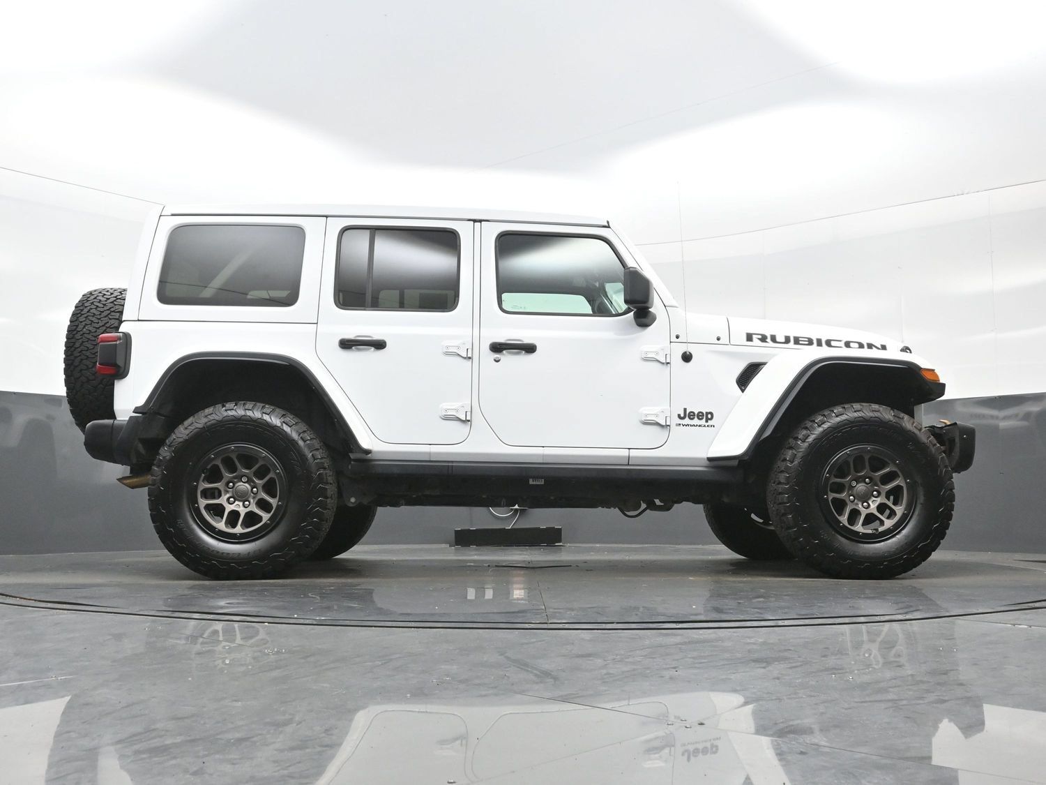 Used 2023 Jeep Wrangler Unlimited Rubicon 392 w/ Xtreme Recon 35" Tire Package AWD/4WD image 31