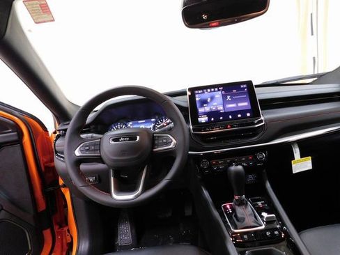 New 2026 Jeep Compass Trailhawk image 8