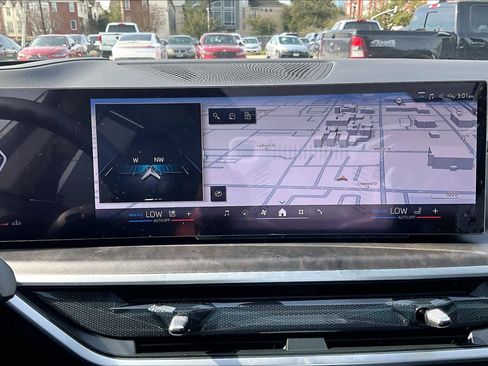 Used 2026 BMW X7 xDrive40i image 34