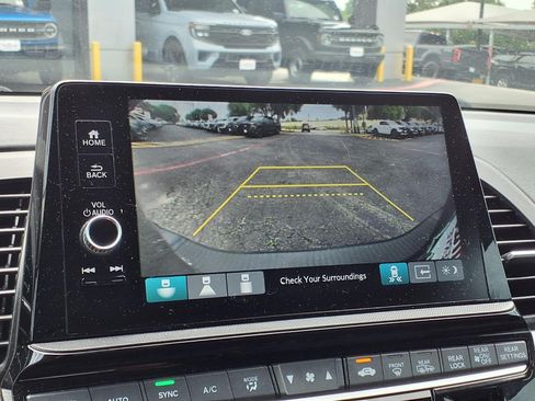Used 2026 Honda Odyssey Elite image 18