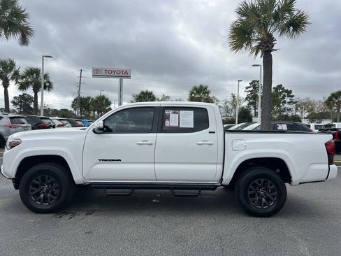 Used 2023 Toyota Tacoma SR5 image 7