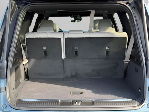 New 2026 Jeep Grand Wagoneer Summit AWD/4WD image 8