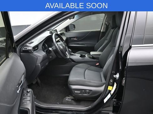 Used 2021 Toyota Venza LE w/ Carpet Mat Package (TMS) AWD/4WD image 9