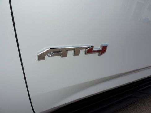 Certified 2024 GMC Yukon XL AT4 AWD/4WD image 12