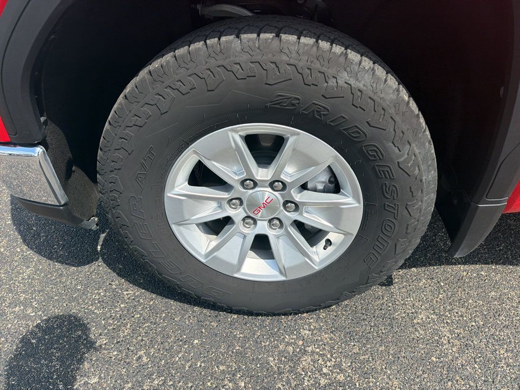Used 2024 GMC Sierra 1500 Pro w/ Pro Value Package AWD/4WD image 10