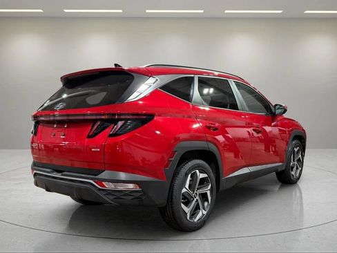 Used 2023 Hyundai Tucson SEL w/ Convenience Package AWD/4WD image 3