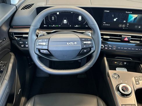 New 2026 Kia Sportage SX Prestige AWD/4WD image 14