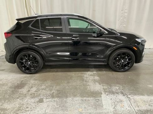 Used 2025 Buick Encore GX Sport Touring w/ Experience Buick Package image 2