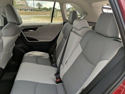 Used 2020 Toyota RAV4 Limited w/ Limited Grade Weather Package AWD/4WD image 14