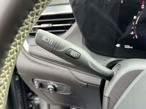 Used 2025 Buick Encore GX Preferred w/ Comfort Package image 22