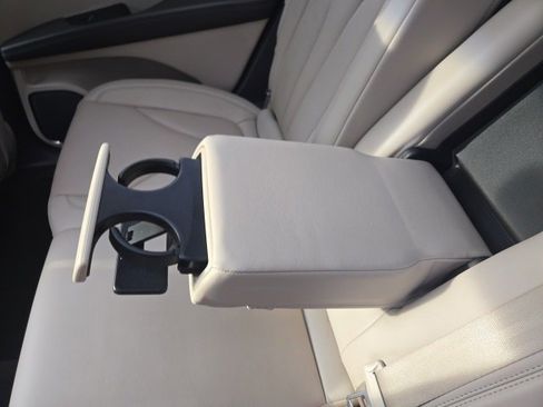 Used 2019 Lincoln Nautilus Reserve image 26