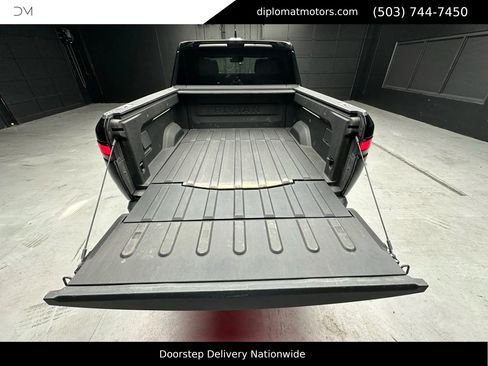 Used 2022 Rivian R1T Launch Edition image 41