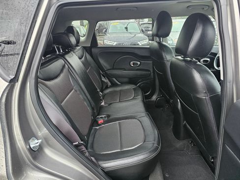 Used 2016 Kia Soul w/ Option Group 020 image 12