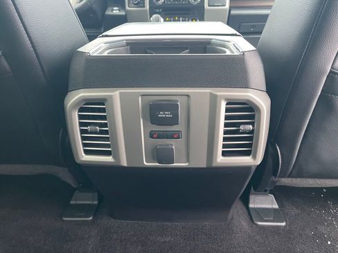 Used 2015 Ford F150 Lariat w/ Equipment Group 502A Luxury image 18