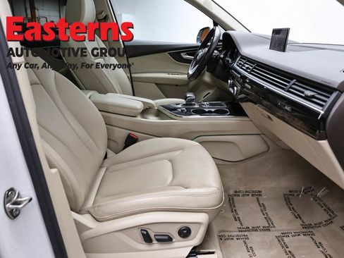 Used 2019 Audi Q7 3.0T Prestige w/ Prestige Package AWD/4WD image 26