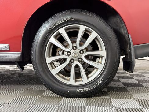 Used 2013 Nissan Pathfinder SL w/ SL Premium Pkg FWD image 9