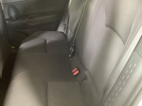 Used 2018 Toyota C-HR XLE image 10