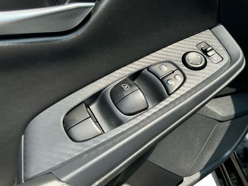 Used 2025 Nissan Sentra SV w/ All-Weather Package FWD image 18
