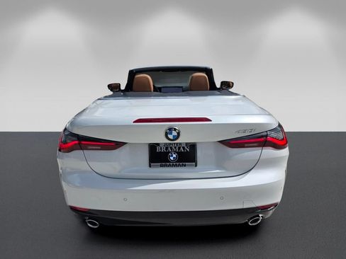 Used 2025 BMW 430i Convertible w/ Premium Package RWD image 5