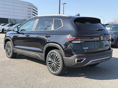 New 2026 Volkswagen Taos SE