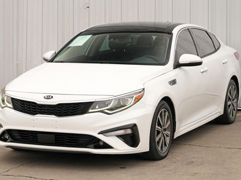 Used 2020 Kia Optima Premium image 48