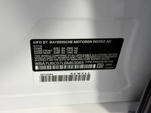 Used 2020 BMW M760i xDrive w/ Luxury Rear Seating Package image 23