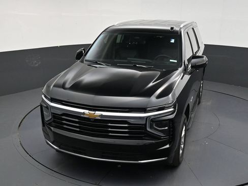 Used 2025 Chevrolet Tahoe LS RWD image 19