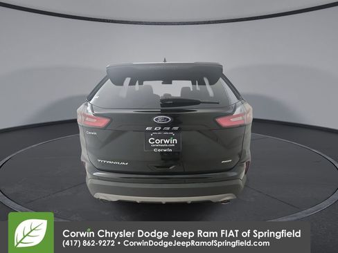 Used 2024 Ford Edge Titanium image 7