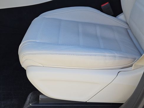 Certified 2025 Mercedes-Benz GLE 580 4MATIC image 25