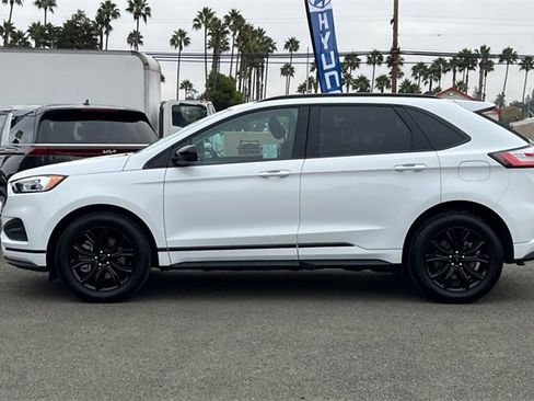 Used 2024 Ford Edge SE w/ Black Appearance Package image 10