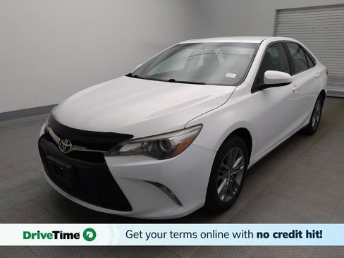 Used 2017 Toyota Camry SE FWD image 1