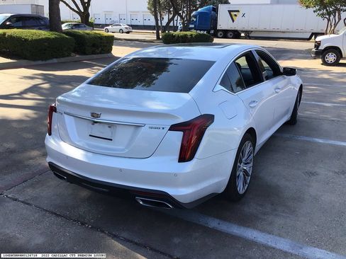 Used 2022 Cadillac CT5 Premium Luxury RWD image 5