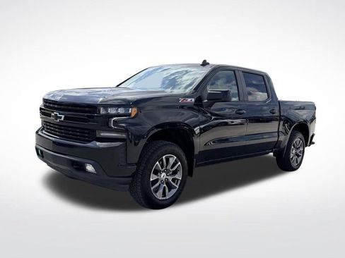 Used 2021 Chevrolet Silverado 1500 RST w/ Z71 Off-Road Package AWD/4WD image 2