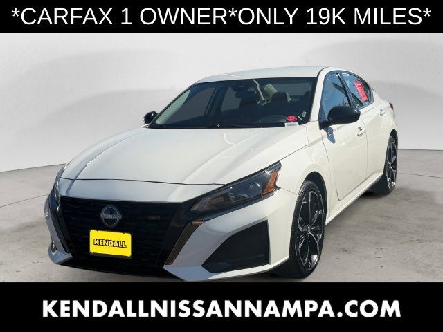 Used 2025 Nissan Altima 2.5 SR AWD/4WD image 1