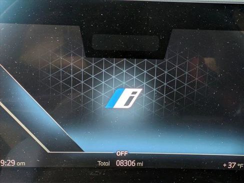 Used 2025 BMW iX xDrive50 image 10