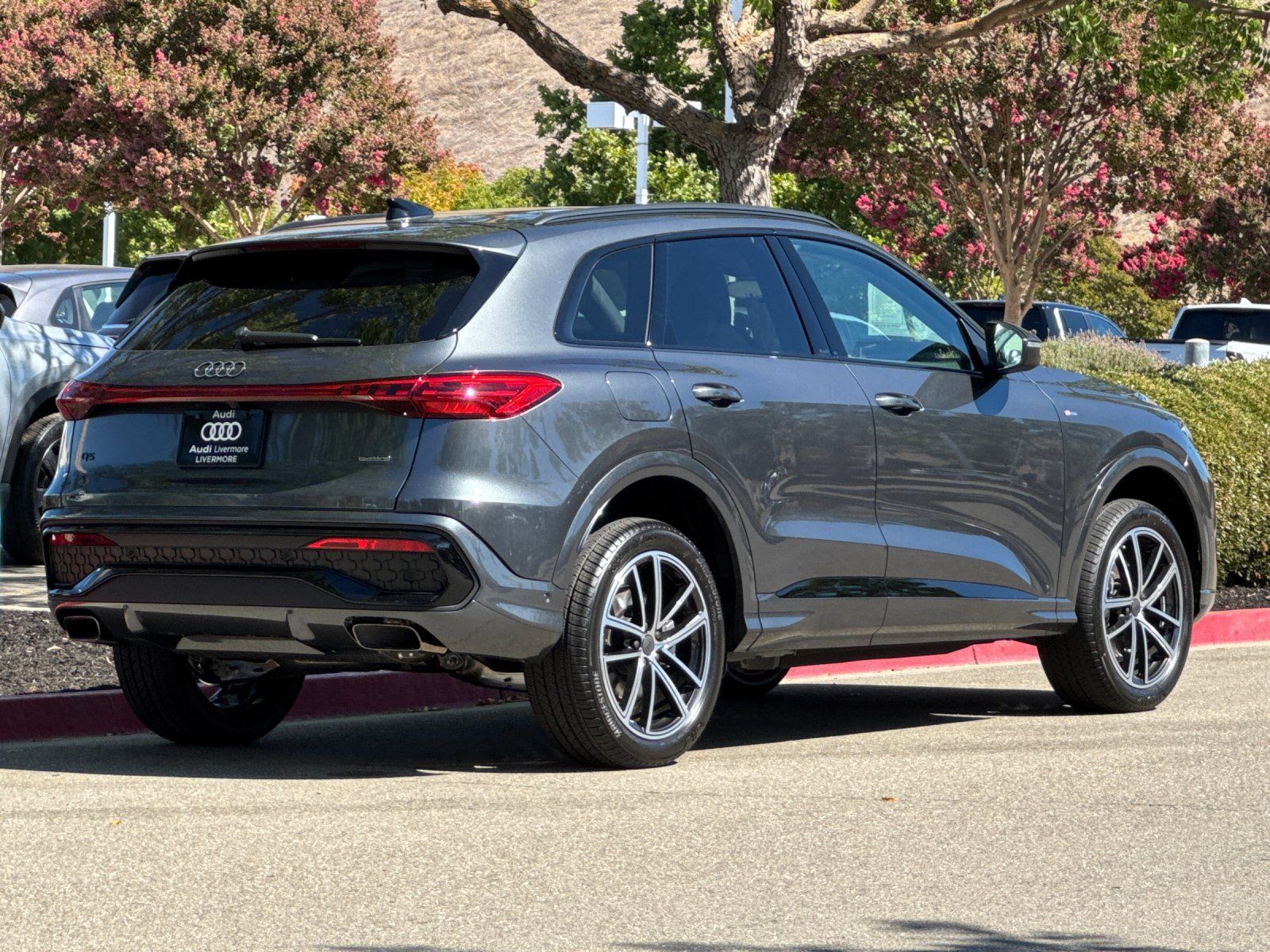 New 2026 Audi Q5 Premium Plus AWD/4WD image 6