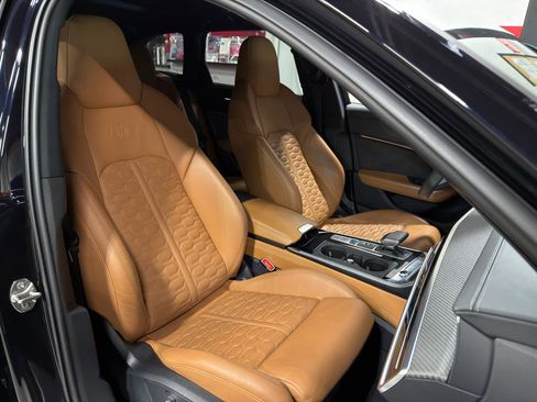 Used 2021 Audi RS 6 image 19