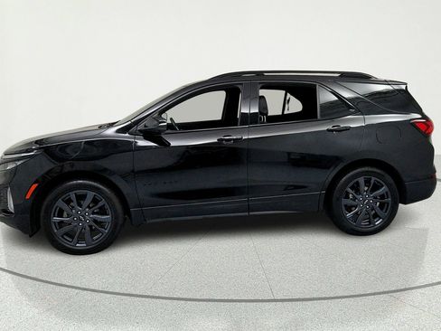 Used 2024 Chevrolet Equinox RS FWD image 2