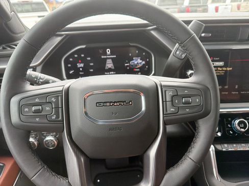 New 2026 GMC Sierra 3500 Denali Ultimate w/ LPO, Black Badging Package AWD/4WD image 24